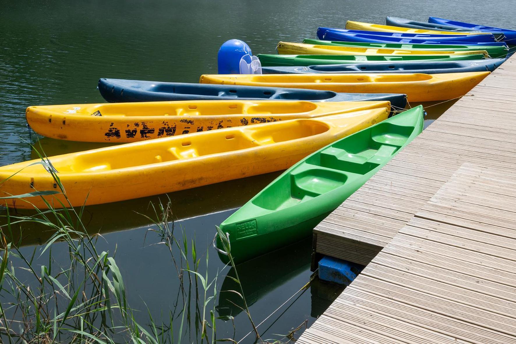 Major Beach And Lake Pontevedra Exterior foto
