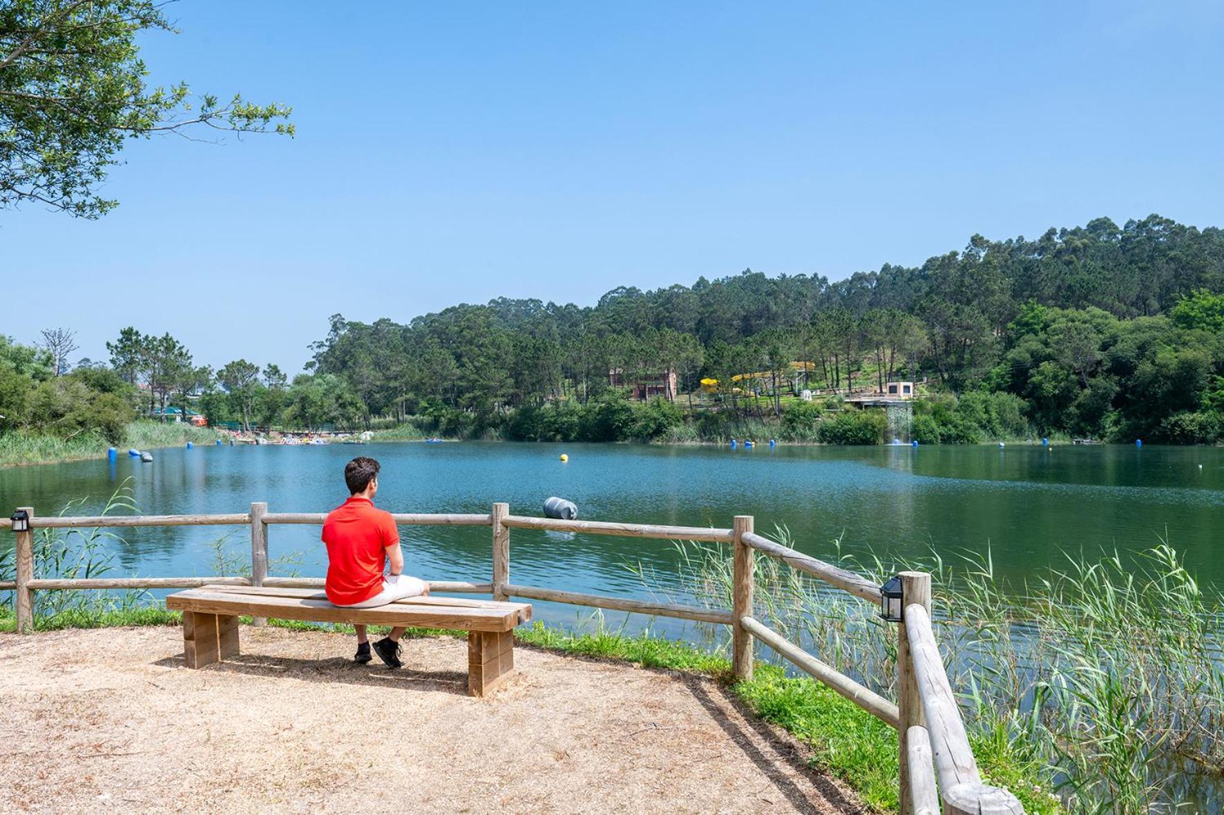 Major Beach And Lake Pontevedra Exterior foto